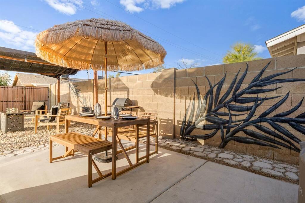 Modern Tempe Home With Heated Pool, Asu Exteriör bild